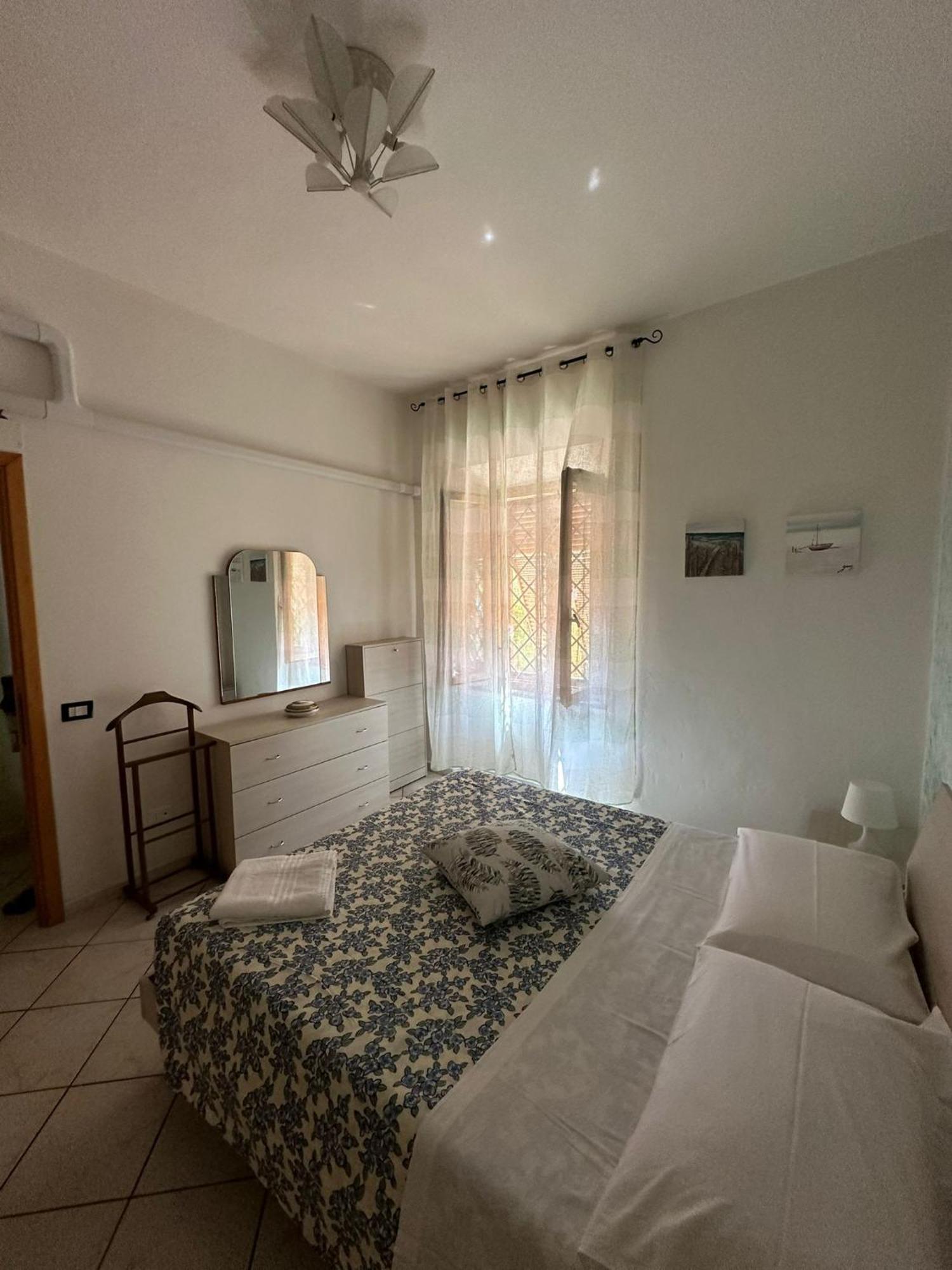 Apartamento La Casa Di Nonna Ottorina Venturina Terme Exterior foto