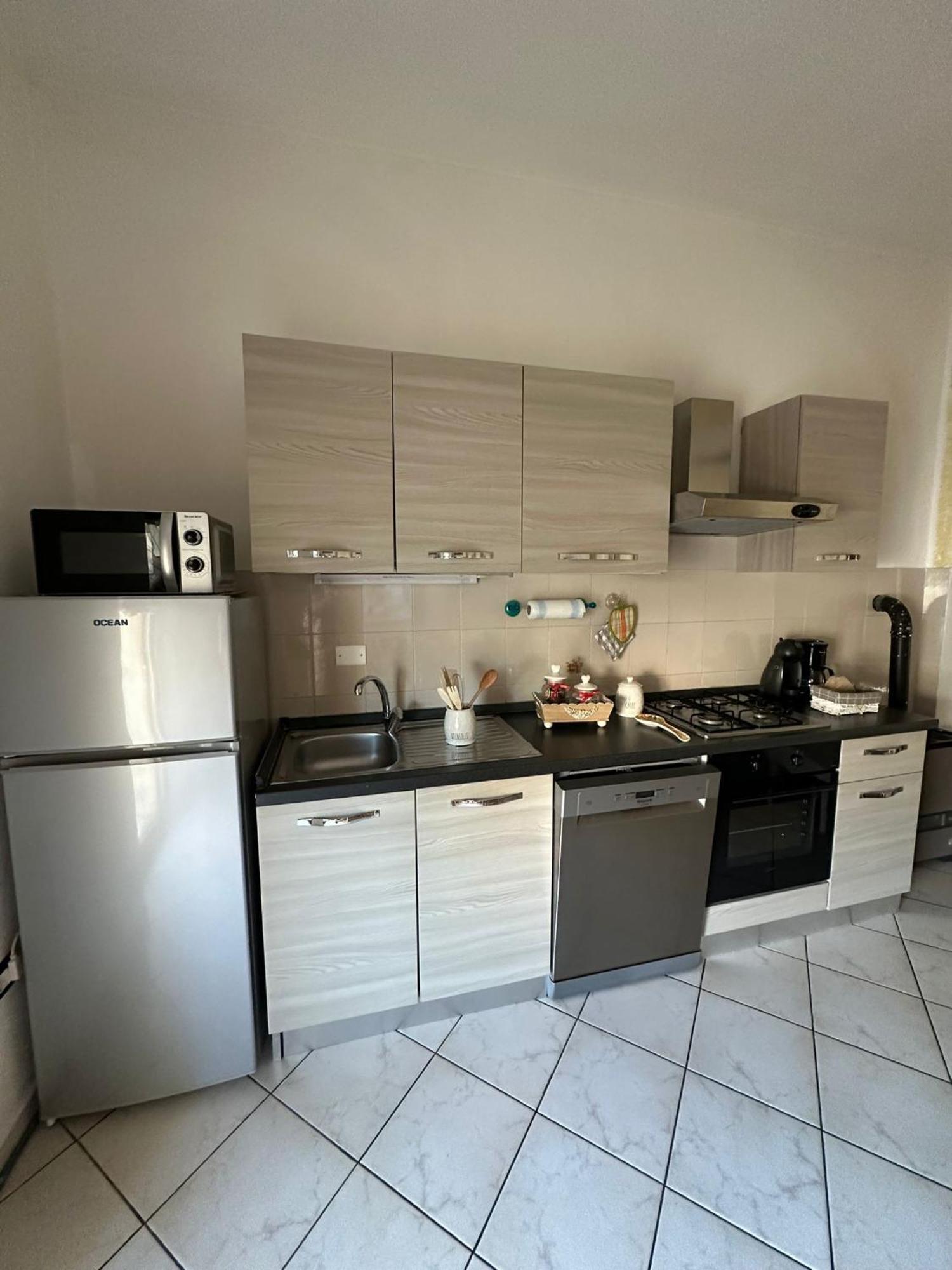 Apartamento La Casa Di Nonna Ottorina Venturina Terme Exterior foto