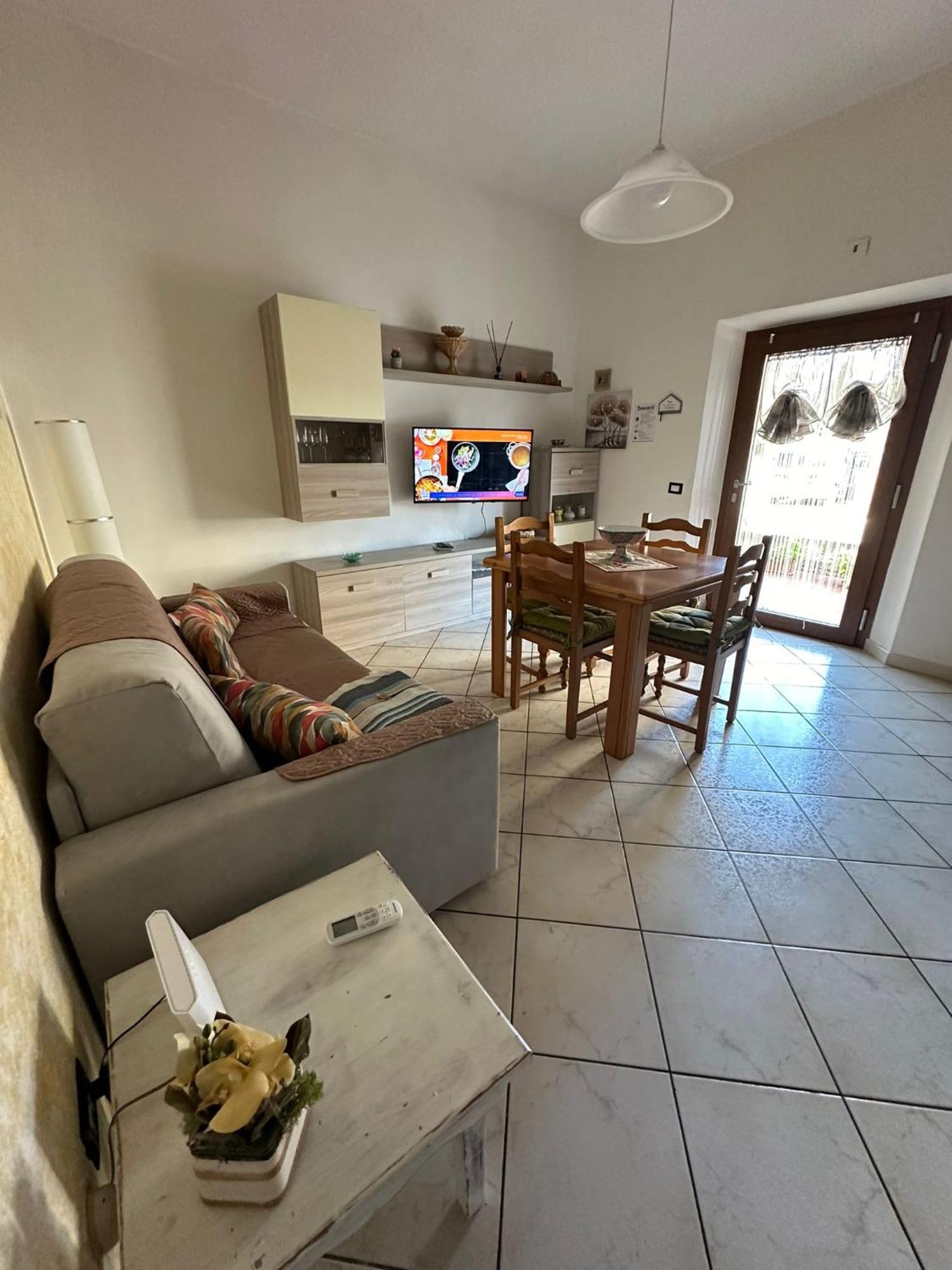Apartamento La Casa Di Nonna Ottorina Venturina Terme Exterior foto